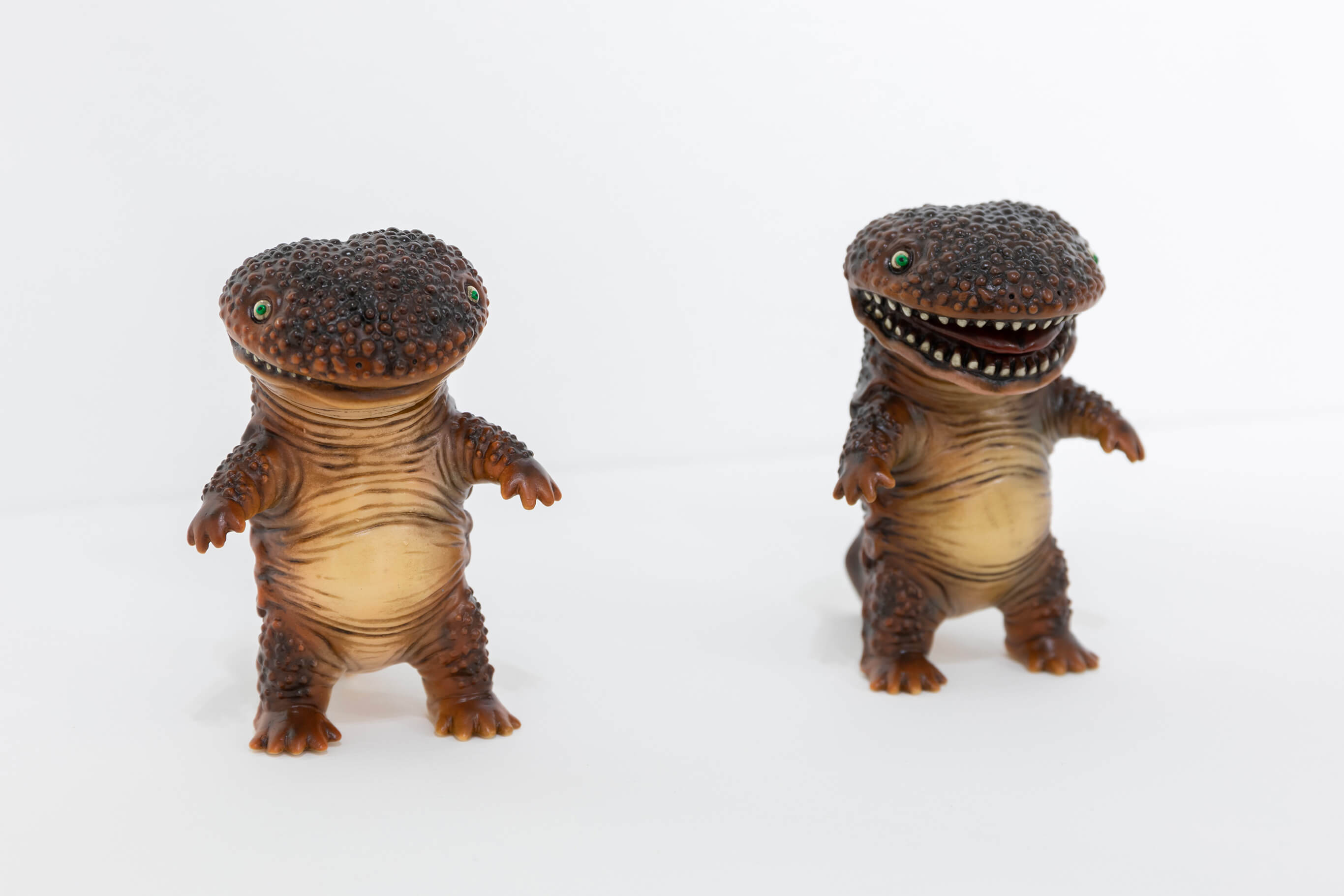 怪獣芸術家ピコピコ